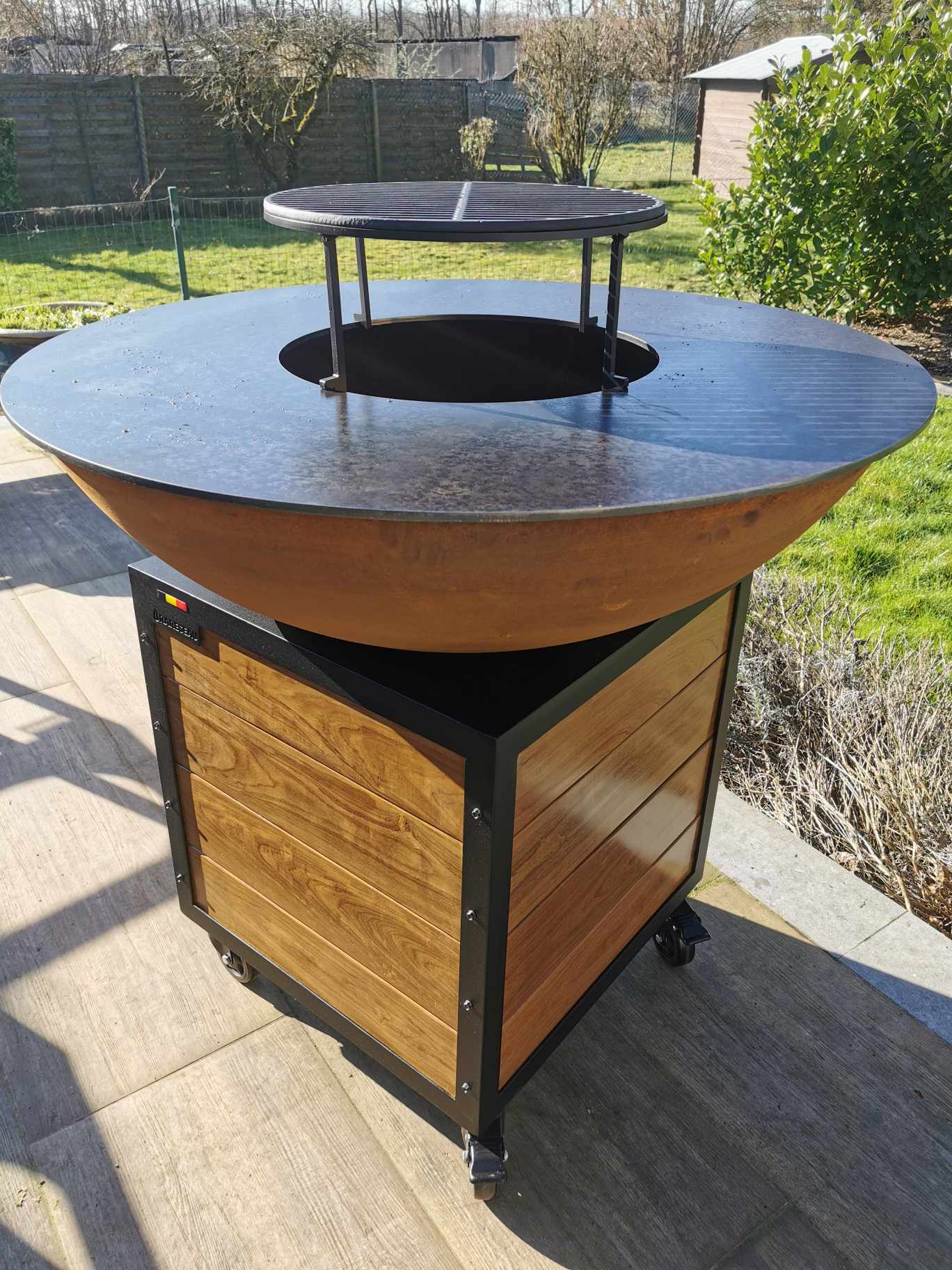 barbecue brasero plancha acier corten