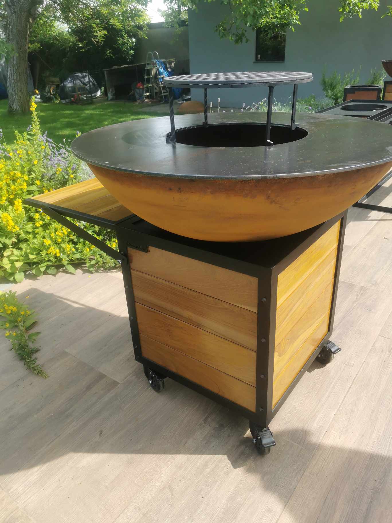 alt magnifique barbecue brasero plancha 100cm avec grille et support