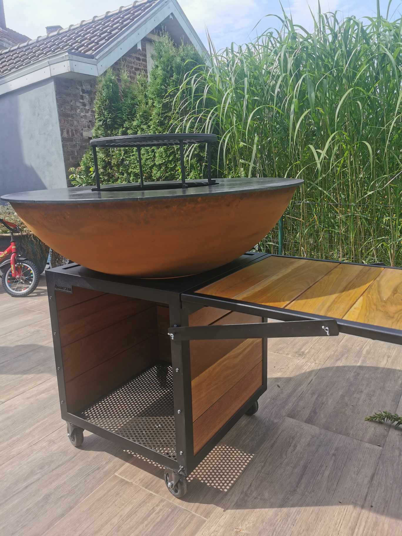 alt magnifique barbecue brasero plancha 100cm avec grille et support